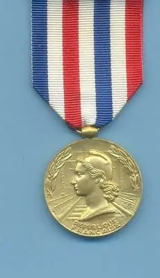 Medaille D'honneur Des Chemins De Fer.french Railway Medal.mamier 1966 • £20