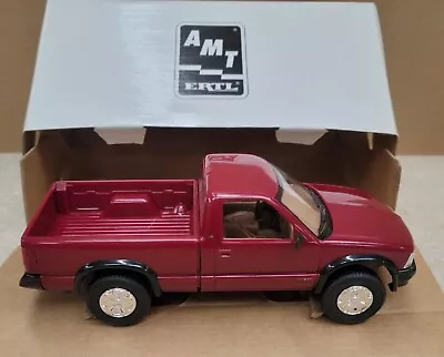 AMT ERTL 1995 Chevrolet S10 4x4 Cherry Red Metallic Dealer Promo Car 6189 NOS • $19