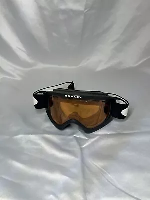 Oakley  Snow Goggles Matte Black Frame • $30