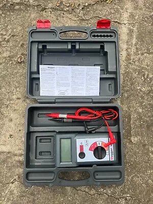Megger Mit230 Insulation & Continuity Tester • £225