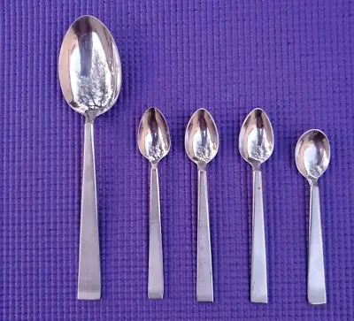 SOLA Cora Stainless Flatware PLACE/SOUP SPOON AND 4 DEMITASSE SPOONS • $25