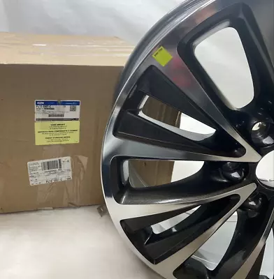 New OEM Genuine Lincoln Navigator 2015-2017 20  OEM Wheel Rim FL7Z1007C • $399.96