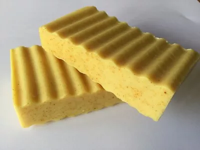 Handmade  Shea Butter Soap Turmeric & MANUKA Honey - Natural Colourings • £5.50