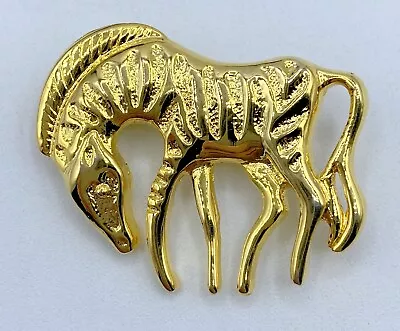 F8-2427 Vintage Brooch Gold Tone Pin 1.5  Animal Zoo Zebra • $3.99