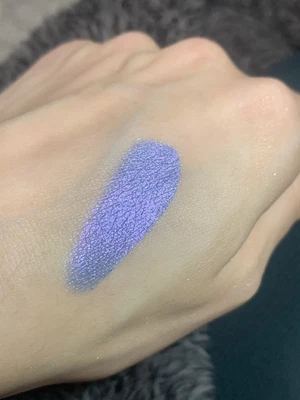 £5 • Buy Mac Pigment In The Shade  Cornflower Very Rare DISCONTINUED! 0.4g Sample