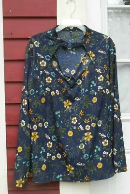 $10.99 • Buy Zaful Navy Blue Floral Long Sleeved Deep V Neck Choker Neck Blouse 5XL (25 ) 1X?
