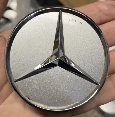 Mercedes-Benz OEM Center Cap Hub Cover Silver/Chrome 2204000125 220 400 01 25 • $12.99