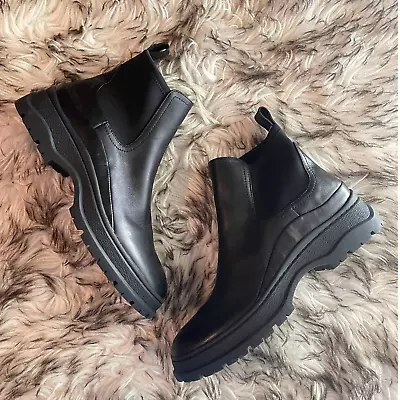 Madewell Boots Womens 10 Black Leather The Dani Chelsea Lugsole Combat Moto • $68