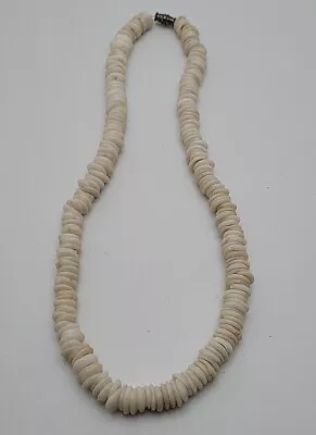 Vintage Hawaiian Surfer Puka Shell Choker Necklace 17.5  Barrel Clasp • $45