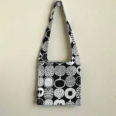 Marimekko Kompotti Black White 100% Cotton Canvas Tote Shoulder Zip Bag • $77.99