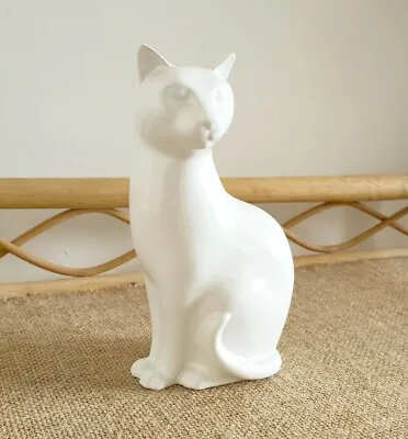 £15 • Buy Poole Pottery White Cat 6.5 