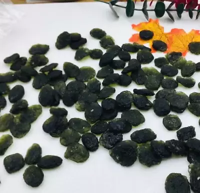 5pcs  45-50CT Genuine Raw Moldavite Crystal From Czech RepublicPICcertificate • $144.15