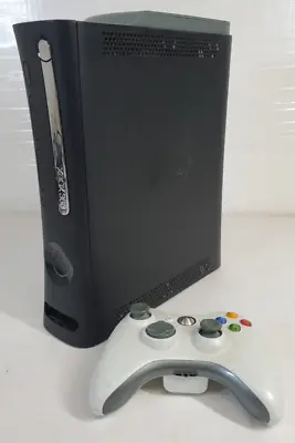 $25.50 • Buy P1.w) Microsoft Xbox 360 Elite, 120 GB, Broken Disc Tray, W/Controller No Cables