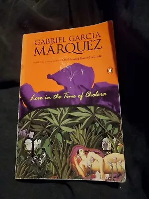 Good 'Love In Time Of Cholera' By Gabriel Garcia Marquez -1989 Vintage Paperback • $3