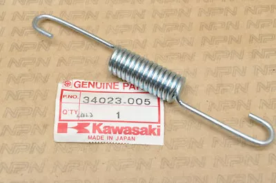 NOS Kawasaki H1 H2 KD80 KE100 KH400 KV75 MC1 MT1 S1 S2 Stand Spring 34023-005 • $49.49