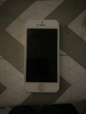 $15 • Buy Apple IPhone 5 - 16GB