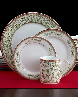 Mikasa Holiday Traditions 16-Piece Christmas Dinnerware Set Service For 4 NEW • $169.99