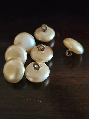 7 ANTIQUE VTG. MIX  Cream  MOTHER OF PEARL LUMINOUS BUTTONS ? • $12