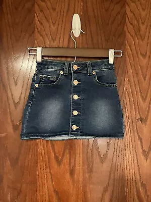 Cat & Jack Girls Size 4/5 Denim Skirt Ultimate Stretch Button Up • $10