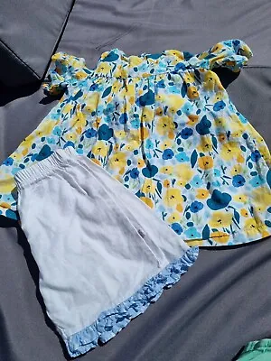 BABY GIRLS 2 PIECE NEW  M&s Dress  WITH Mothercare Shorts  AGE 3/6 MONTH • $6.30