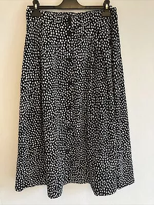 £3.20 • Buy MONKI Spotty Black & White Button Midi Skirt With Pockets Medium M
