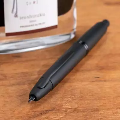 Genuine Pilot Vanishing Point Retractable Fountain Pen Matte Black • $159.95