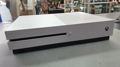 $20.50 • Buy Microsoft Xbox One S 1tb Console 1681 *won't Read Discs*