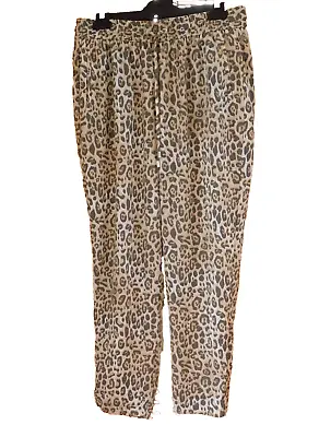 ~SS~ Size L DECJUBA Animal Print  Pant • $14.95