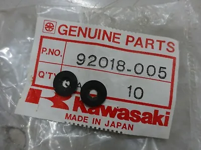 Kawasaki Nos Side Panel Emblem Clips S1 S3 Kh250 Kh400 Z1 Z900 Z1300 Z1100 Z1000 • £9.95