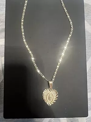 18k Oro Laminado Medalla De Virgen De Guadalupe & Cadena 20” • $24.45