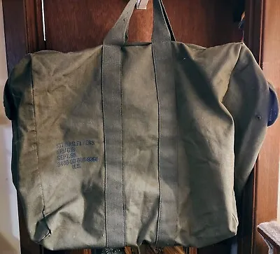 Genuine US Military Vintage Canvas Kit Flyers Cargo Gear Parachute Bag Sage 88 • $84.99