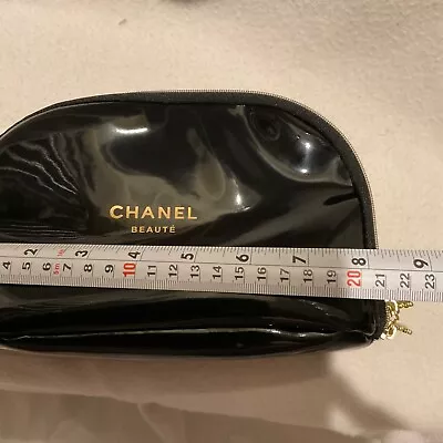 DEFECT  NU Chanel BEAUTE Black Snowflake Patent M Cosmetic Bag Make Up Pouch • $16.99