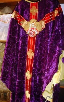 Vintage FRENCH Violet Velvet Chasuble TRADITIONAL VESTMENT Catholic  Latin Mass • $499