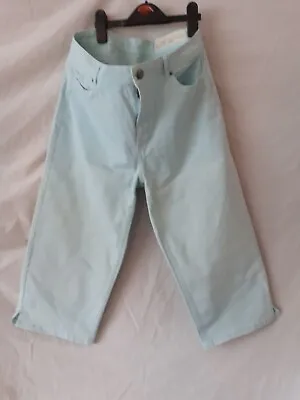 £10 • Buy Ladies Sea Green Cropped Trousers. Size 12. Slim Fit. Esmara.