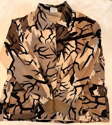 Predator Camo Long Sleeve Vintage Jacket Large. XL • $50