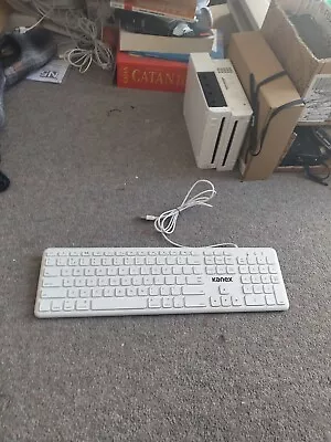 Kanex K166-1259 Mac Style Keyboard • £5