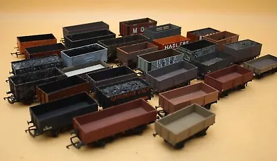 Selection Of Kit Built Plank Wagons Box Wagons Tankers Brake Vans Etc. - OO • £9.99