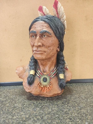 $299.99 • Buy 1972 Universal Statuary Corp. Native American Chief Bust By V. Kendrick #184