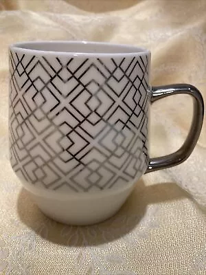 Edible Arrangements Mug / Cup Geometric Pattern Silver Painted Handle 25 Oz • £8.07