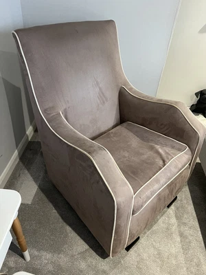 £150 • Buy Baby Nursing Chair - Olli Ella Mo-ma Glider