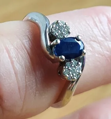 £260 • Buy 9ct White Gold Sapphire And Diamond Crossover Ring Size L.5