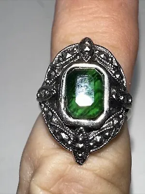 Green Marbled Square Faux Marcasite Silver Tone Ring Size 5 Ornate Victorian • $12.34