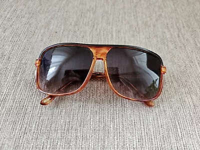 Vintage Unknown Brand Mens Aviator Sunglasses Brown Pilot Style Model H7132 • $15