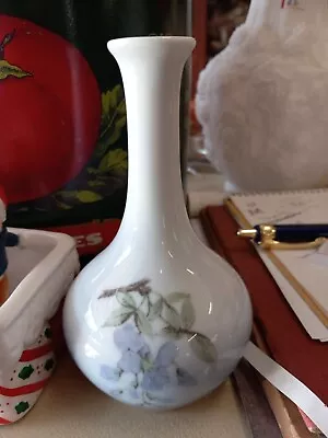 Vintage Denmark Bing And Grondahl Bud Vase Handpainted Wisteria Vine 5143 • $19.99