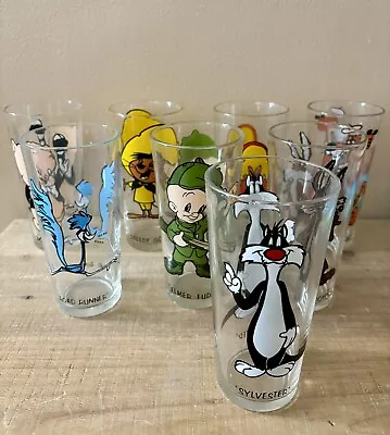 Vintage Warner Bros Looney Tunes Pepsi Collector Series Glasses 8-Piece • $40
