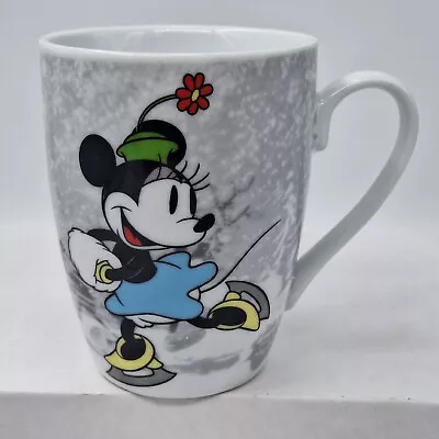 Disney Minnie Mouse Coffee Mug Cup Minnie Ice Skating Happy Holly Flower • $13.99