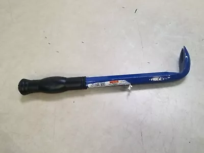 VAUGHAN NP12G Nail Pullers Nail Puller 11-1/2 In. L • $15