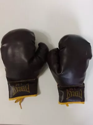 Vintage Everlast 9oz Boxing Gloves Vintage Brown With Yellow Trim • $40