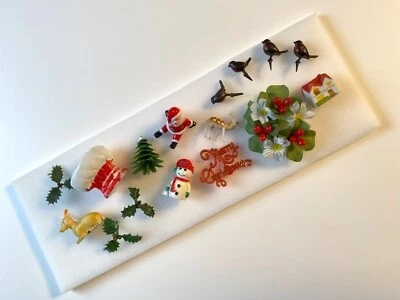 ✨Stunning Vintage 1960s/70s Plastic Christmas Nostalgic Cake Decorations Toppers • £17