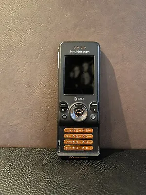 Sony Ericsson Walkman W580i - Black ( AT&T ) Vintage Cellular Phone - Bundled • $49.99